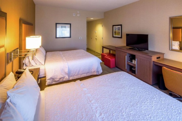 Hampton Inn Houston Downtown image 24